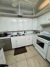 4007 Yarmouth a, Unit 4007 Yarmouth A in Boca Raton, FL - Building Photo - Building Photo