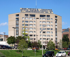 Three Cathedral Square in Burlington, VT - Building Photo - Building Photo