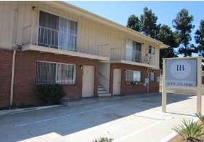 1341-1343 Imperial Beach Blvd Apartamentos