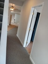 249 E Merrimack St in Lowell, MA - Building Photo