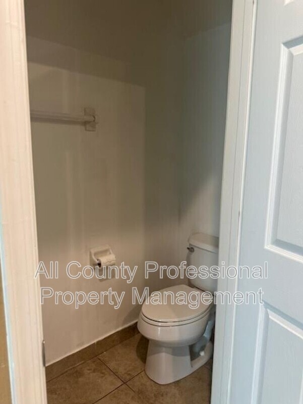 property at 4324 Maybelle Ln