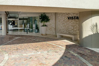 Vistas in Naples, FL - Building Photo - Building Photo