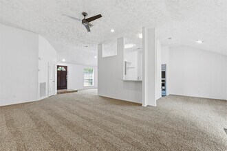 16826 Carbridge Dr in Houston, TX - Building Photo - Building Photo