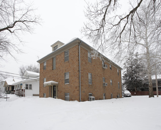 1515 S 11th St in Lincoln, NE - Building Photo - Building Photo