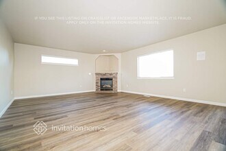 21006 Springhaven Way E in Bonney Lake, WA - Foto de edificio - Building Photo