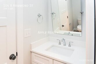 104 E Hammond St in Durham, NC - Building Photo - Building Photo