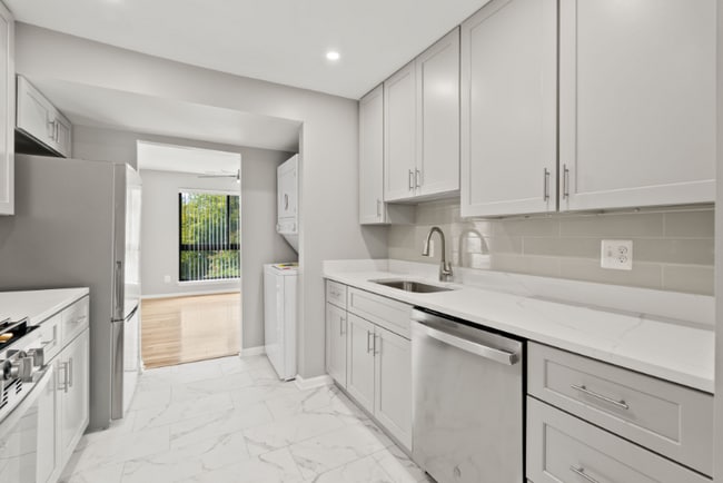 property at 1607 Gainesville St SE