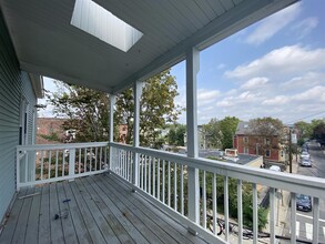 350 Allston St, Unit 3 in Cambridge, MA - Foto de edificio - Building Photo