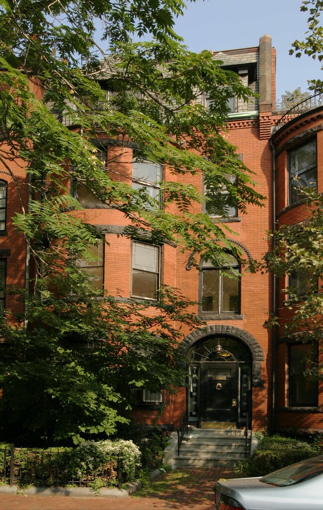 435 Marlborough St in Boston, MA - Foto de edificio - Building Photo