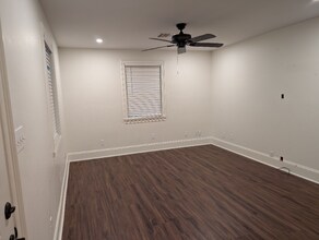 214-216 Phosphor Ave in Metairie, LA - Building Photo - Building Photo