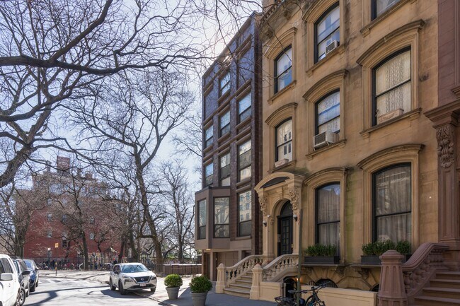 222 Columbia Pl in Brooklyn, NY - Building Photo - Building Photo