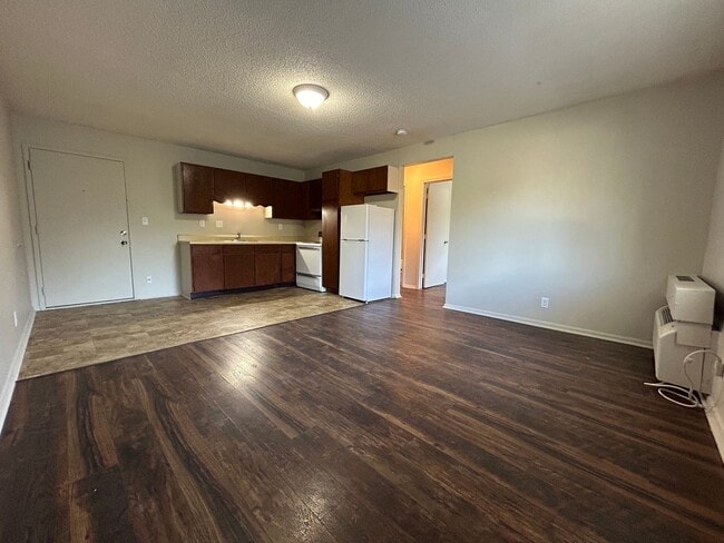 property at 1602 Brookside Dr