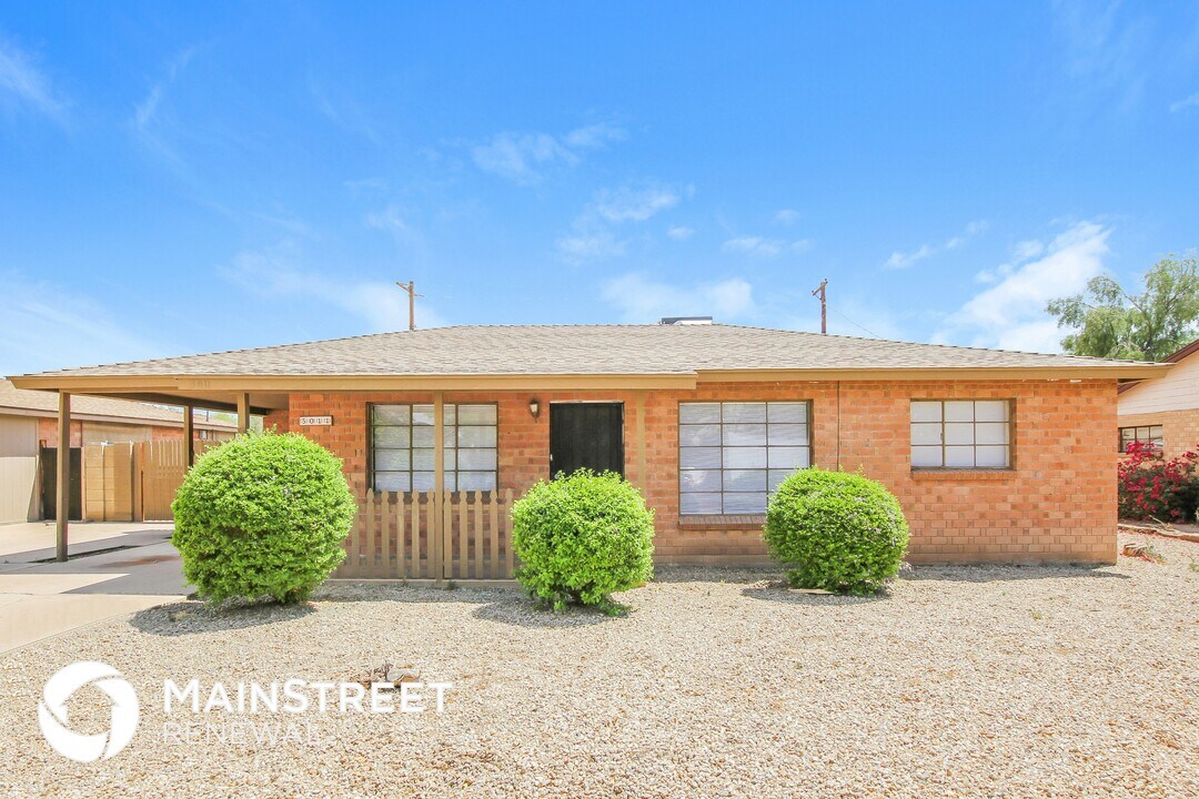 5011 W State Ave in Glendale, AZ - Building Photo