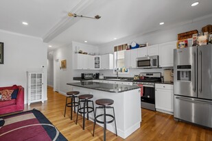 324 Dorchester St, Unit 1 Apartamentos