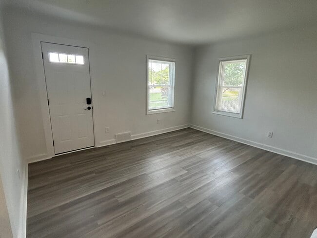 12161 Inkster Rd in Livonia, MI - Building Photo - Building Photo