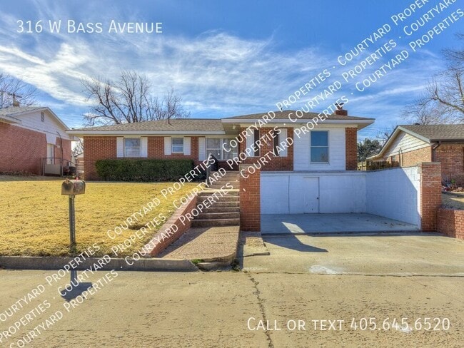 316 W Bass Ave in Yukon, OK - Building Photo - Building Photo