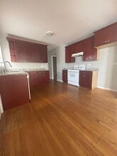 323 157th St in Calumet City, IL - Building Photo - Building Photo