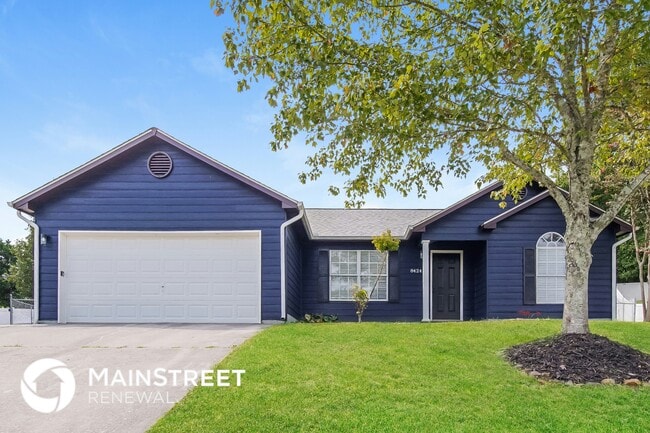 property at 8424 Gardenside Ln