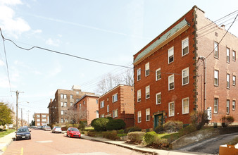 5556 Covode St in Pittsburgh, PA - Building Photo - Building Photo