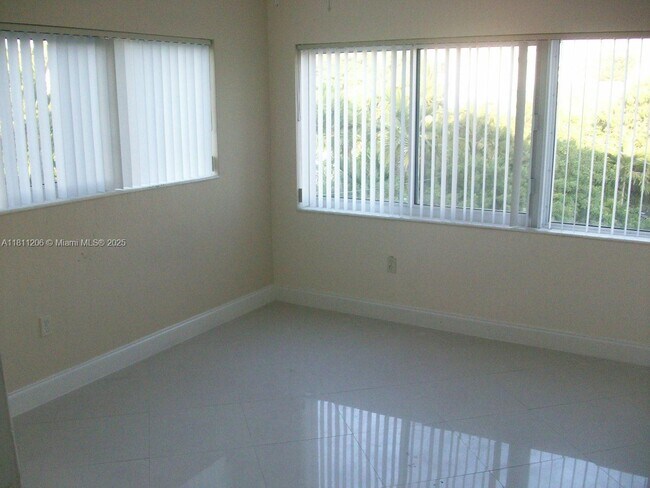 property at 10001 W Bay Harbor Dr