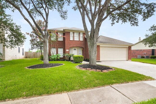 6727 Shelby Oaks Dr in Richmond, TX - Building Photo - Building Photo