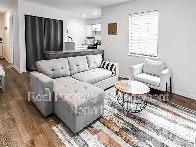 property at 515 Lynch Ave NW