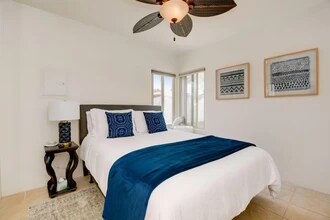 819 Island Ct, Unit 819 in San Diego, CA - Building Photo - Building Photo