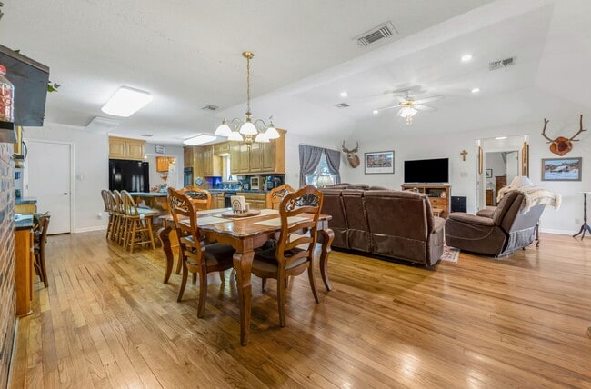 property at 4269 Wilcox Ln