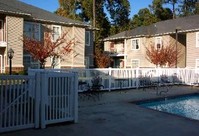 Hazel Ridge Apartments in Pine Bluff, AR - Foto de edificio - Building Photo