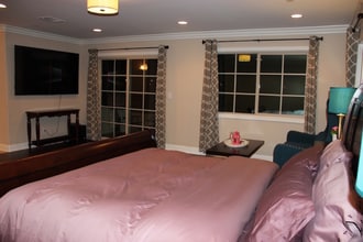 328 S Alhambra Ave in Monterey Park, CA - Building Photo - Building Photo