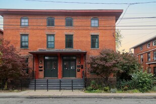 41 Wolcott St in Hartford, CT - Building Photo