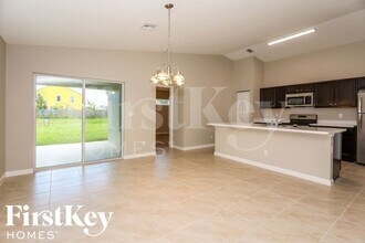 3501 SW Voyager St in Port St. Lucie, FL - Building Photo - Building Photo