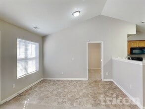 142 Jacobs Woods Cir in Troutman, NC - Building Photo - Building Photo