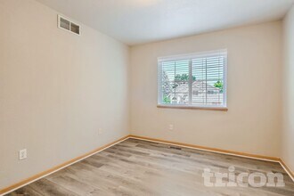 2215 Sweetwater Creek Dr in Fort Collins, CO - Building Photo - Building Photo