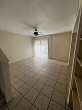 1831 Warringwood Dr in Orlando, FL - Building Photo - Building Photo