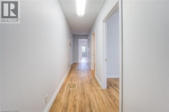 93 Water St S in Cambridge, ON - Building Photo - Building Photo