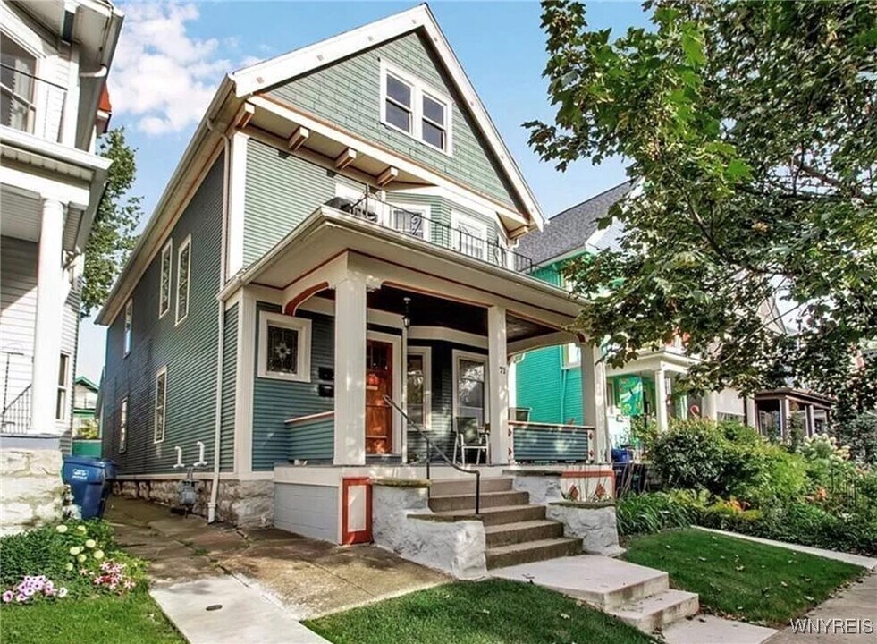 71 Livingston St in Buffalo, NY - Building Photo