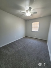 81 W County St in Hampton, VA - Building Photo - Building Photo