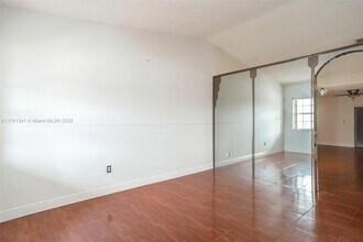 11605 SW 147th Terrace in Miami, FL - Foto de edificio - Building Photo