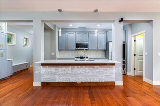 7981 SW Kelso Ct in Tigard, OR - Building Photo - Building Photo