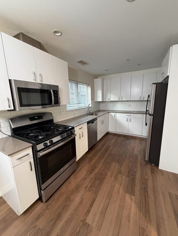 10 Myrtle St in Waltham, MA - Building Photo - Building Photo