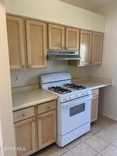 591 Bartlett Dr in El Paso, TX - Building Photo - Building Photo