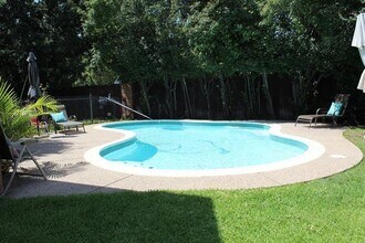 2205 Branchwood Dr in Grapevine, TX - Building Photo - Building Photo