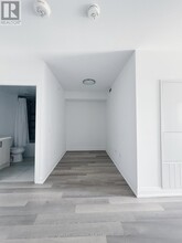 77 Mutual St in Toronto, ON - Building Photo - Building Photo