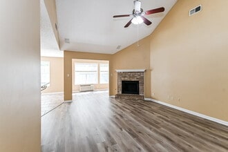 994 Painted Desert Ln in Cordova, TN - Building Photo - Building Photo