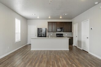 4089 Cross Park Dr in Bryan, TX - Building Photo - Building Photo