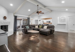 9652 Arborhill Dr in Dallas, TX - Building Photo - Building Photo