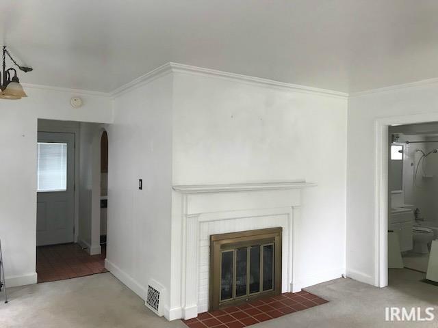 2104 E Blackford Ave in Evansville, IN - Building Photo - Building Photo