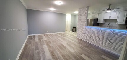 2621 Grant St in Hollywood, FL - Building Photo - Building Photo