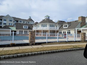 17 Grant St in Long Branch, NJ - Building Photo - Building Photo